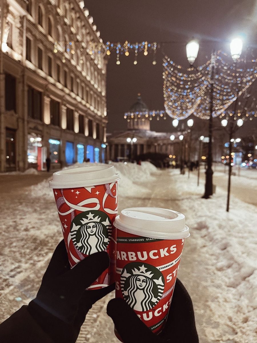 Starbucks Holiday Drinks Review